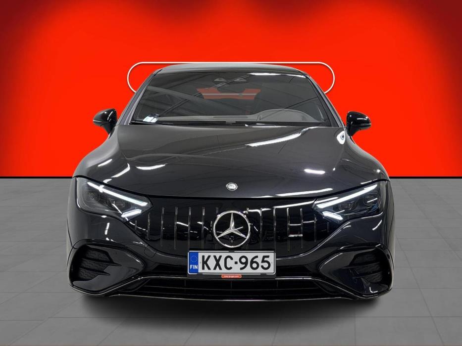 MERCEDES-BENZ EQE 2024