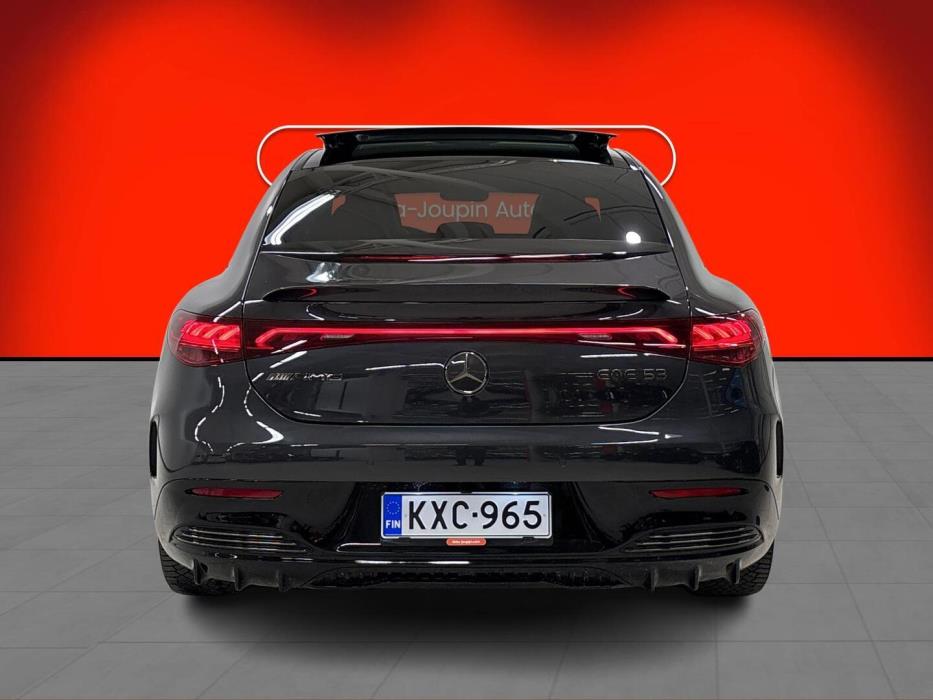 MERCEDES-BENZ EQE 2024