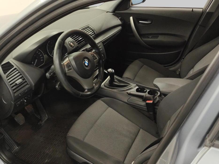 BMW 118 2006