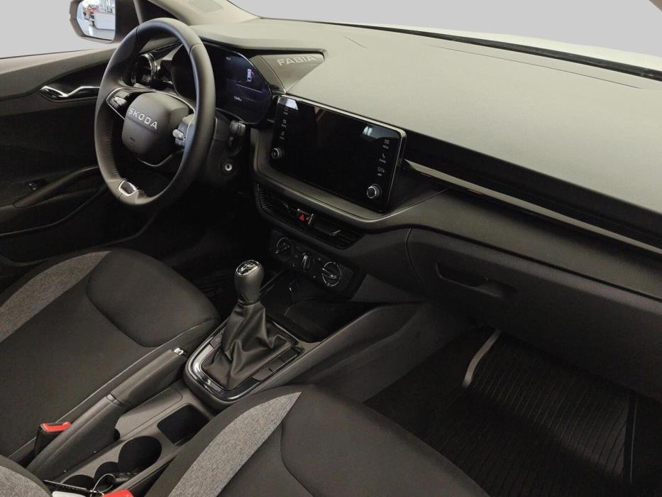 SKODA Fabia 2025
