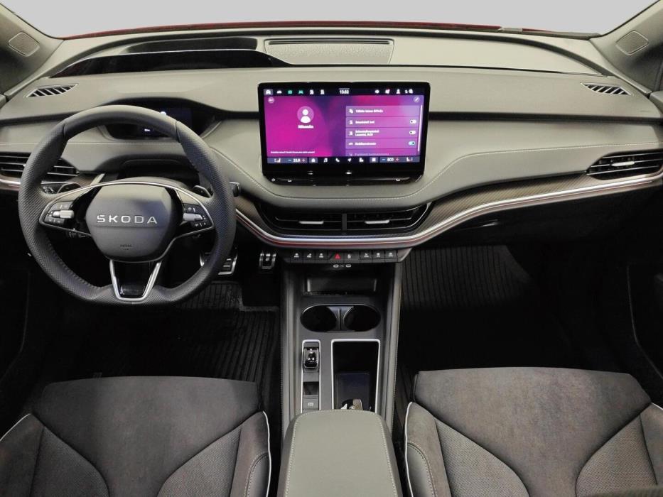 SKODA Enyaq 2025