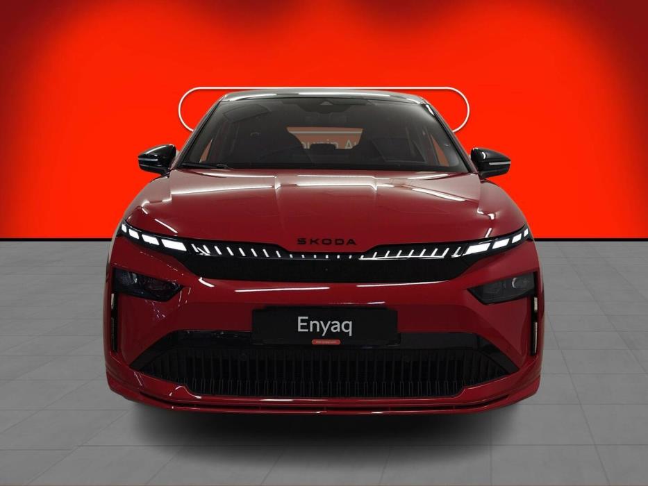 SKODA Enyaq 2025