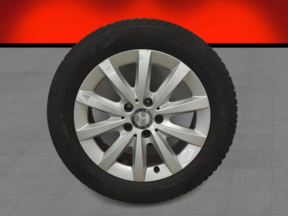 MERCEDES-BENZ B 2012