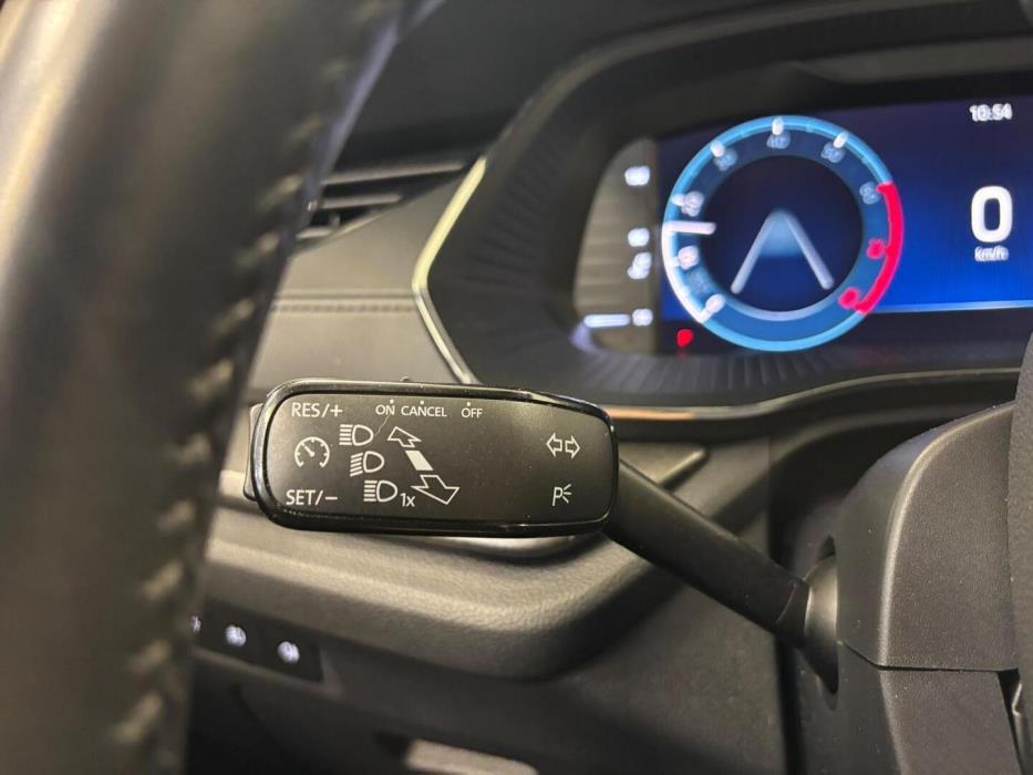 SKODA Octavia 2024