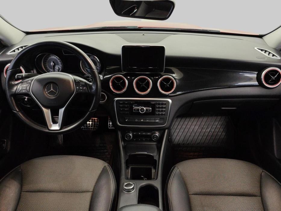 MERCEDES-BENZ CLA 2015
