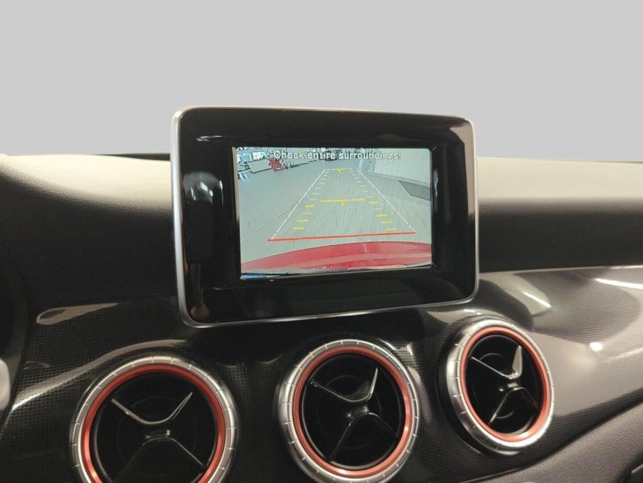 MERCEDES-BENZ CLA 2015