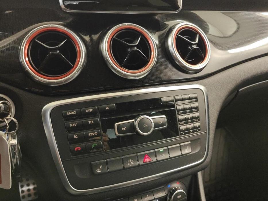 MERCEDES-BENZ CLA 2015