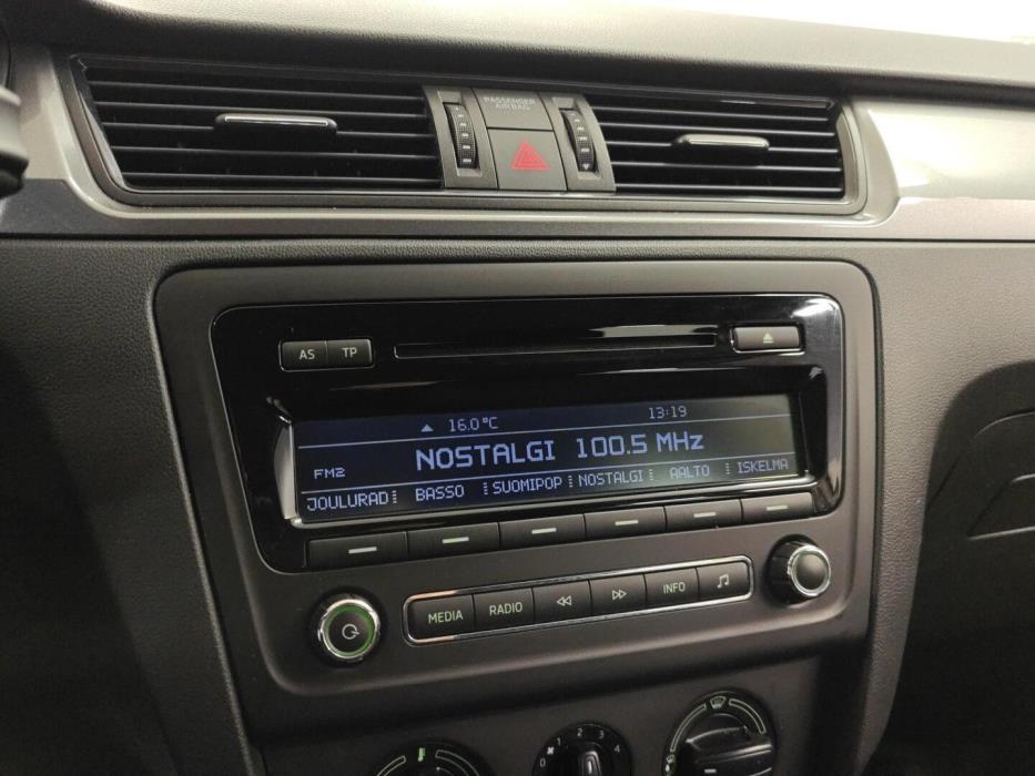 SKODA Rapid 2015