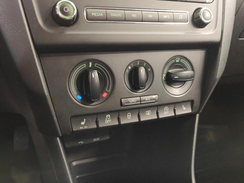 SKODA Rapid 2015