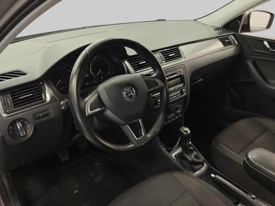 SKODA Rapid 2015