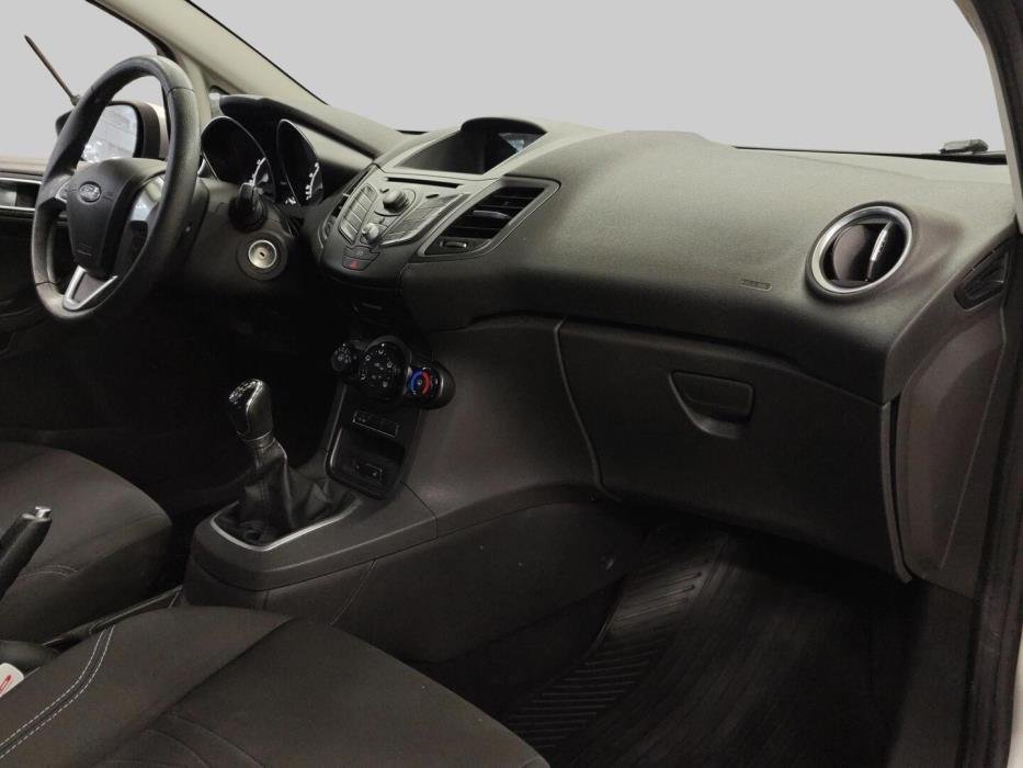 FORD Fiesta 2014
