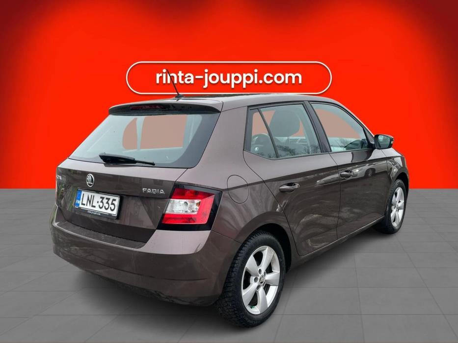 SKODA FABIA 2016
