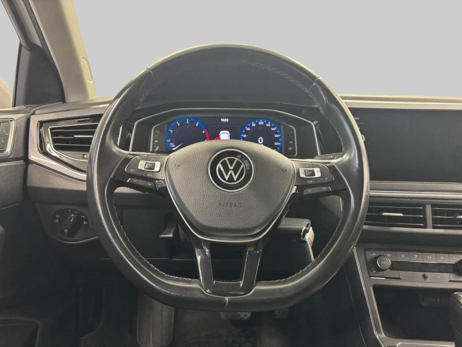 VOLKSWAGEN Polo 2021