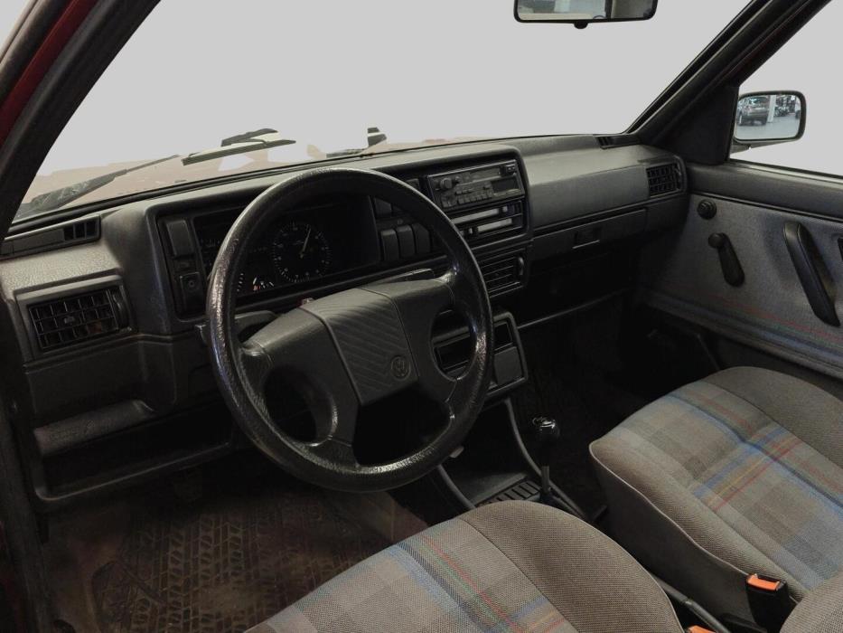 VOLKSWAGEN Golf 1990