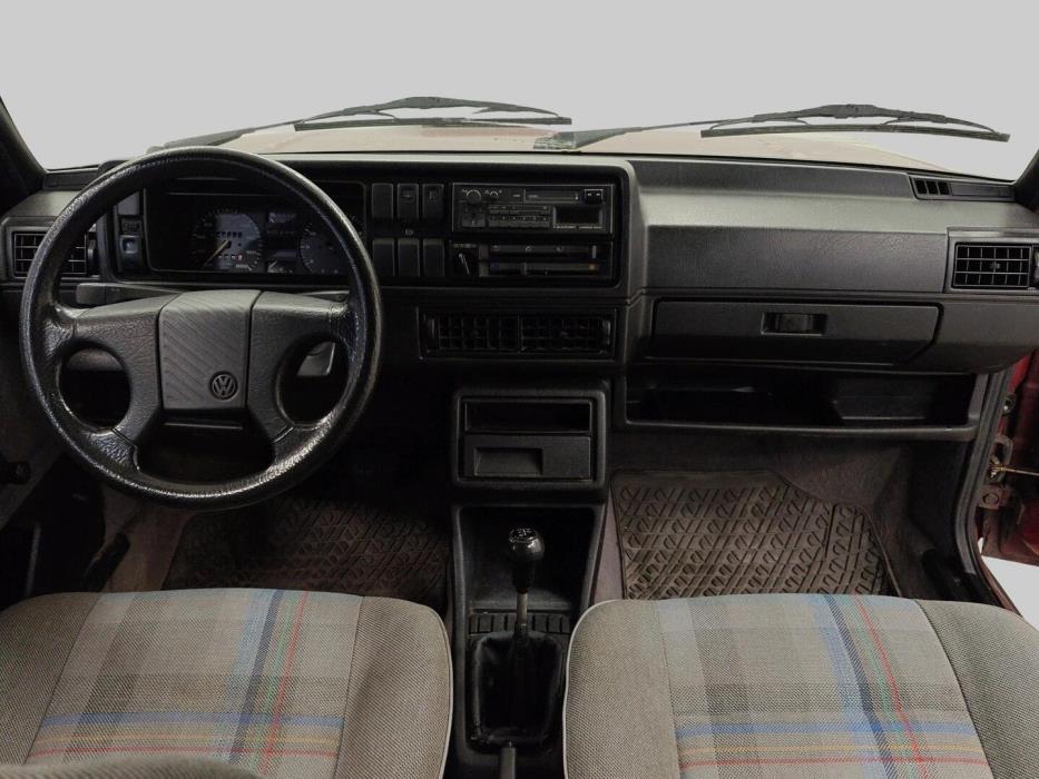 VOLKSWAGEN Golf 1990