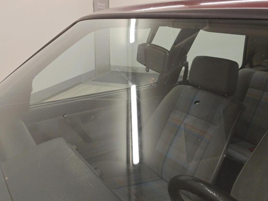 VOLKSWAGEN Golf 1990