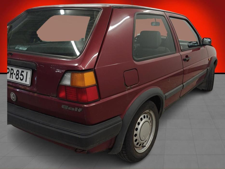 VOLKSWAGEN Golf 1990