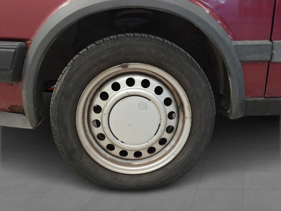 VOLKSWAGEN Golf 1990