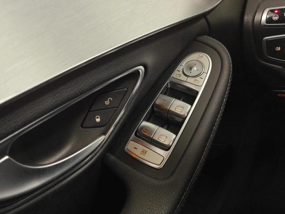 MERCEDES-BENZ C 2016