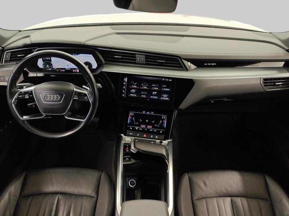 AUDI e-tron 2019