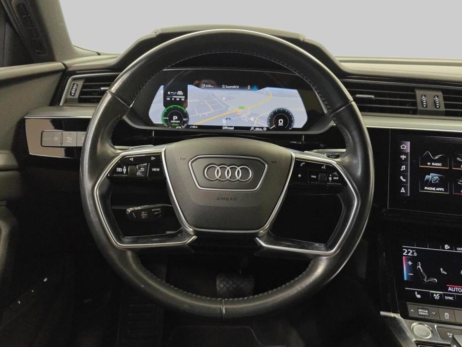 AUDI e-tron 2019