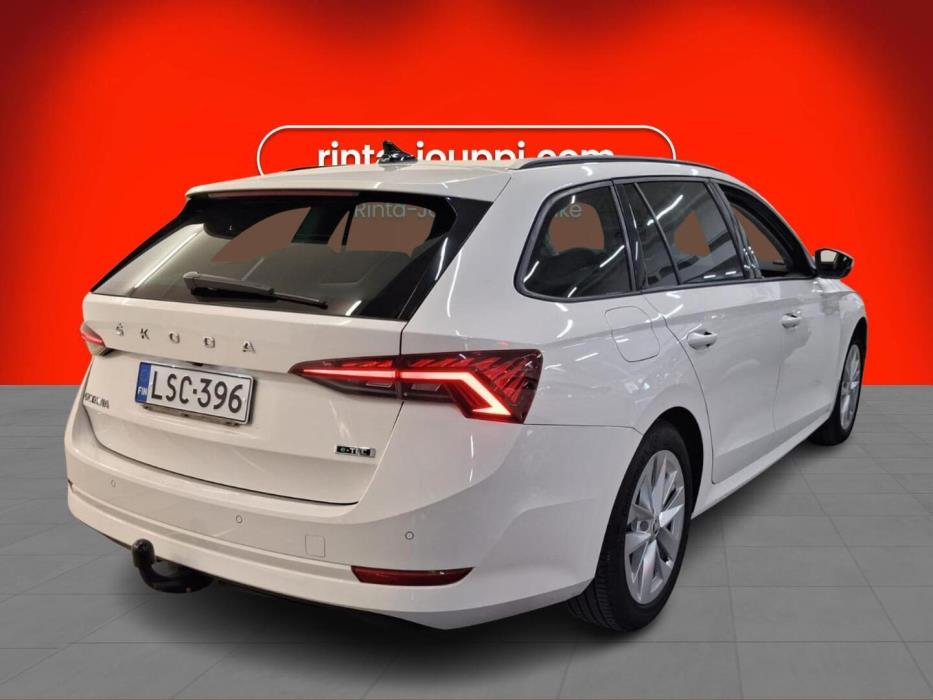 SKODA Octavia 2023