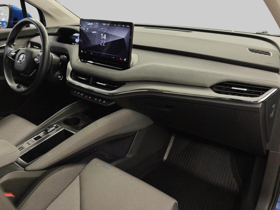 SKODA Enyaq 2023