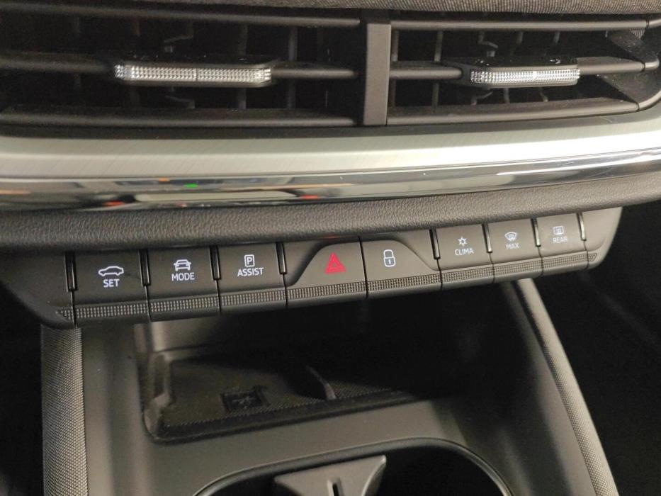 SKODA Enyaq 2023