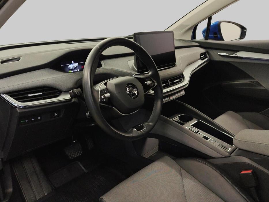 SKODA Enyaq 2023