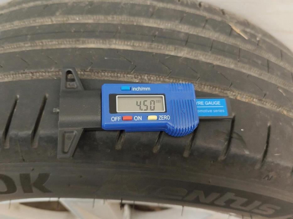 VOLKSWAGEN Tiguan 2009