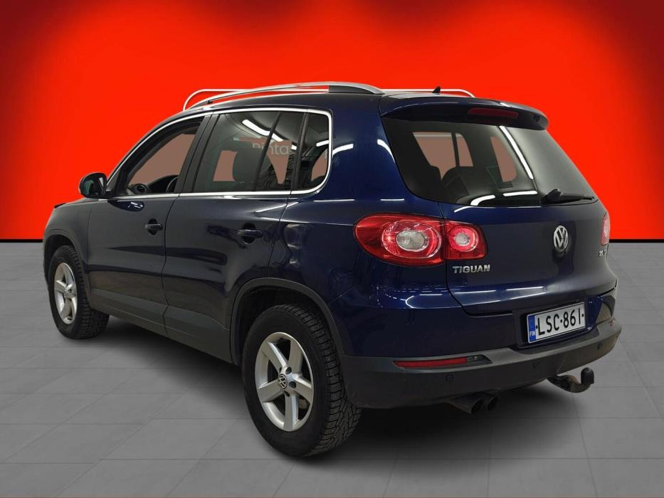 VOLKSWAGEN Tiguan 2009