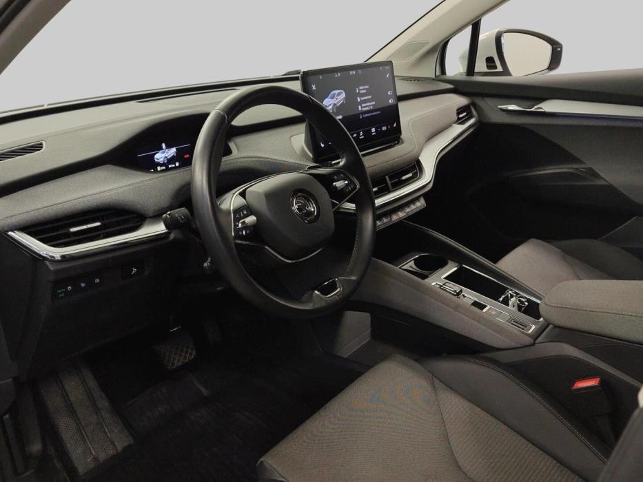 SKODA Enyaq 2023