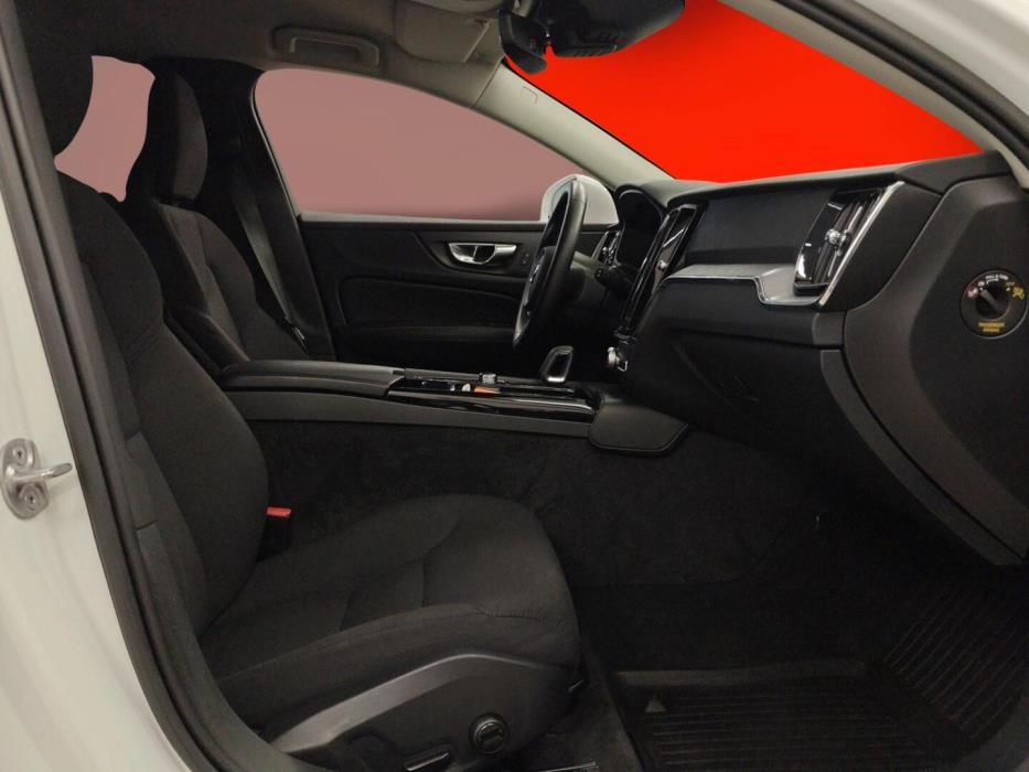 VOLVO V60 2022