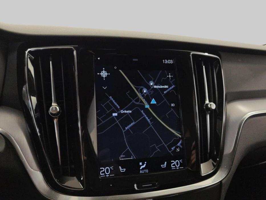 VOLVO V60 2022