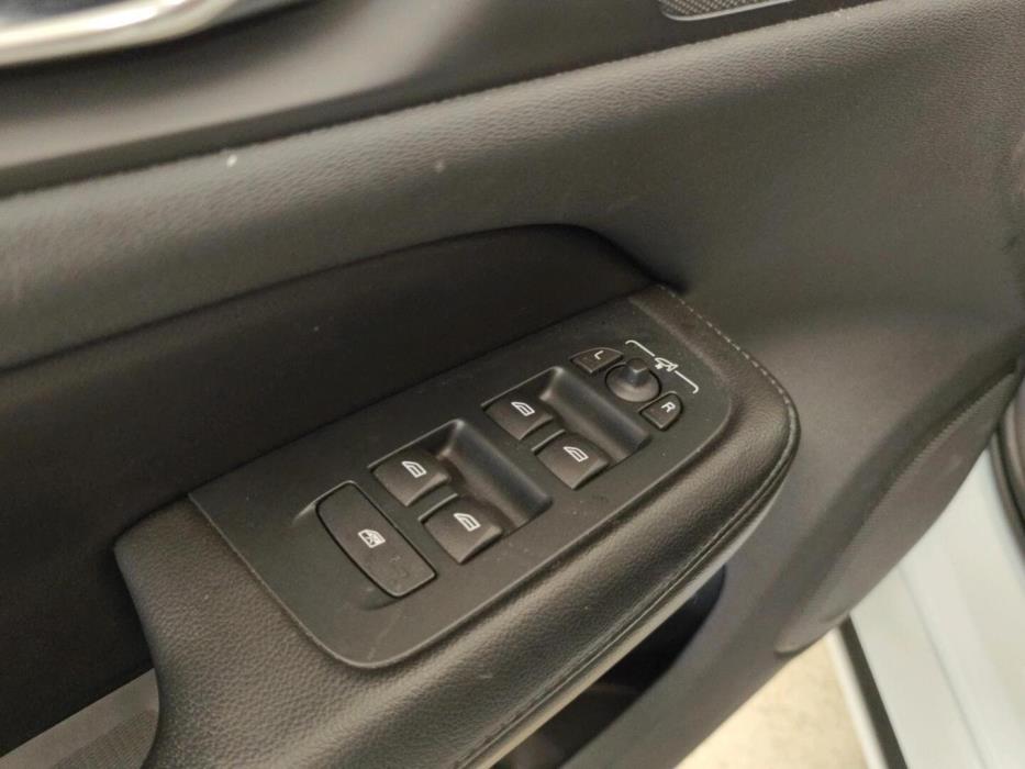 VOLVO V60 2022
