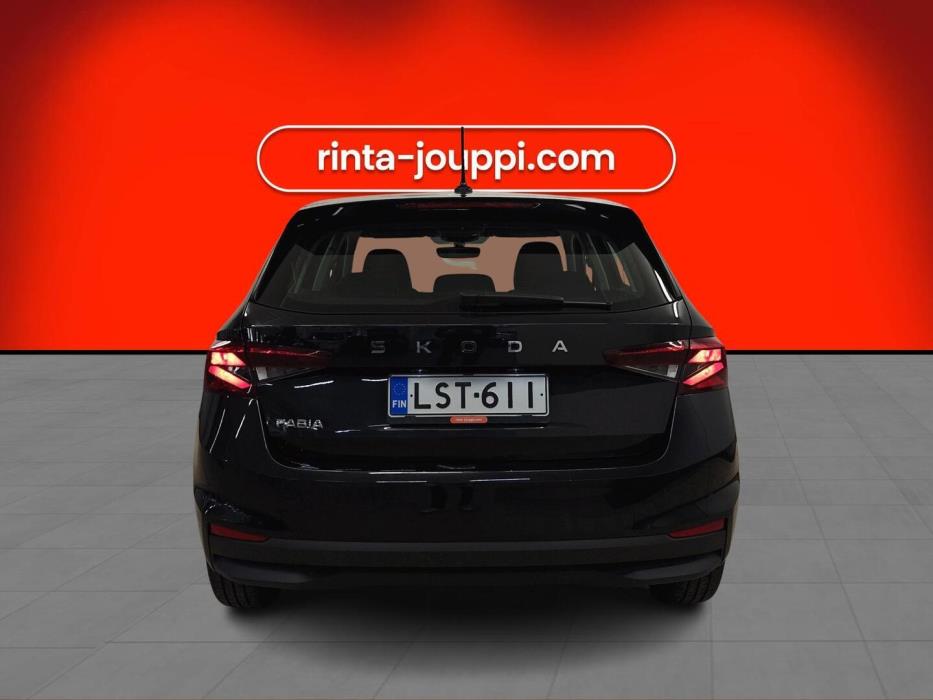 SKODA FABIA 2025