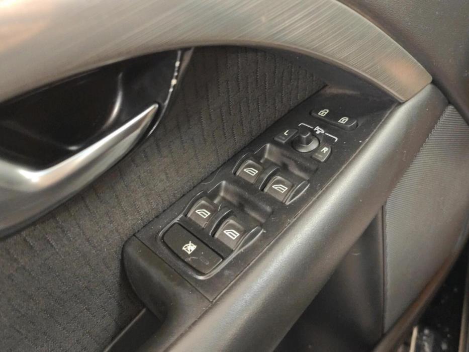 VOLVO V70 2008