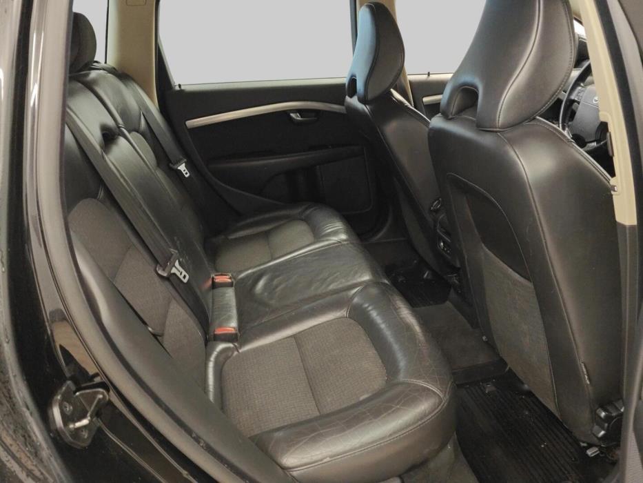 VOLVO V70 2008