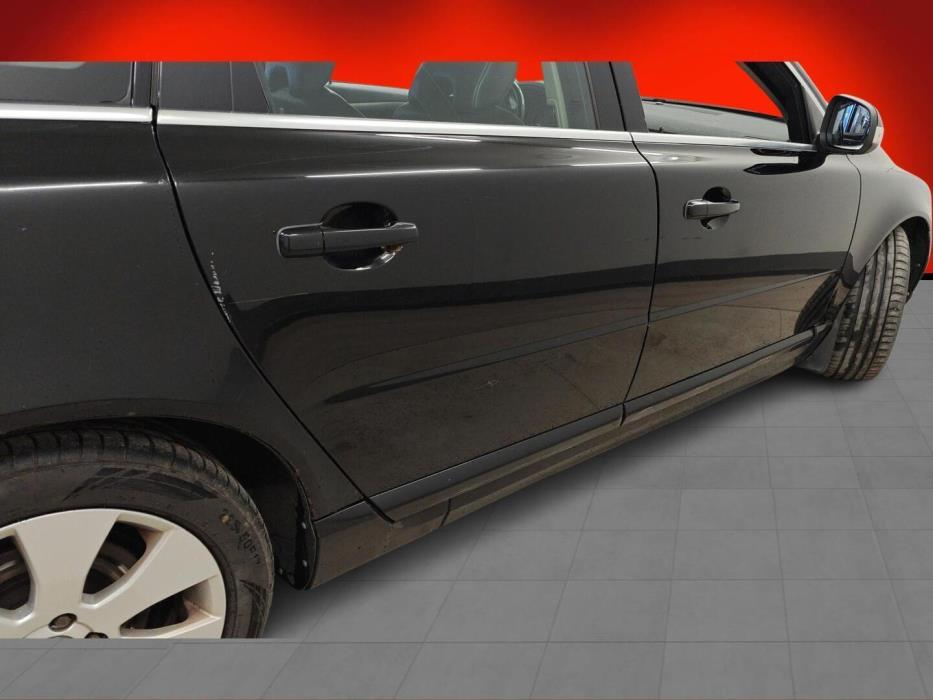 VOLVO V70 2008