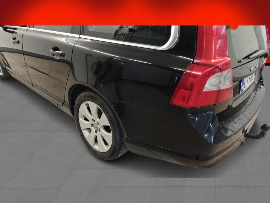 VOLVO V70 2008
