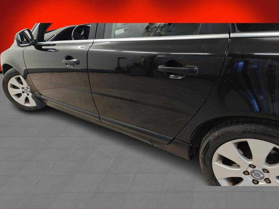 VOLVO V70 2008