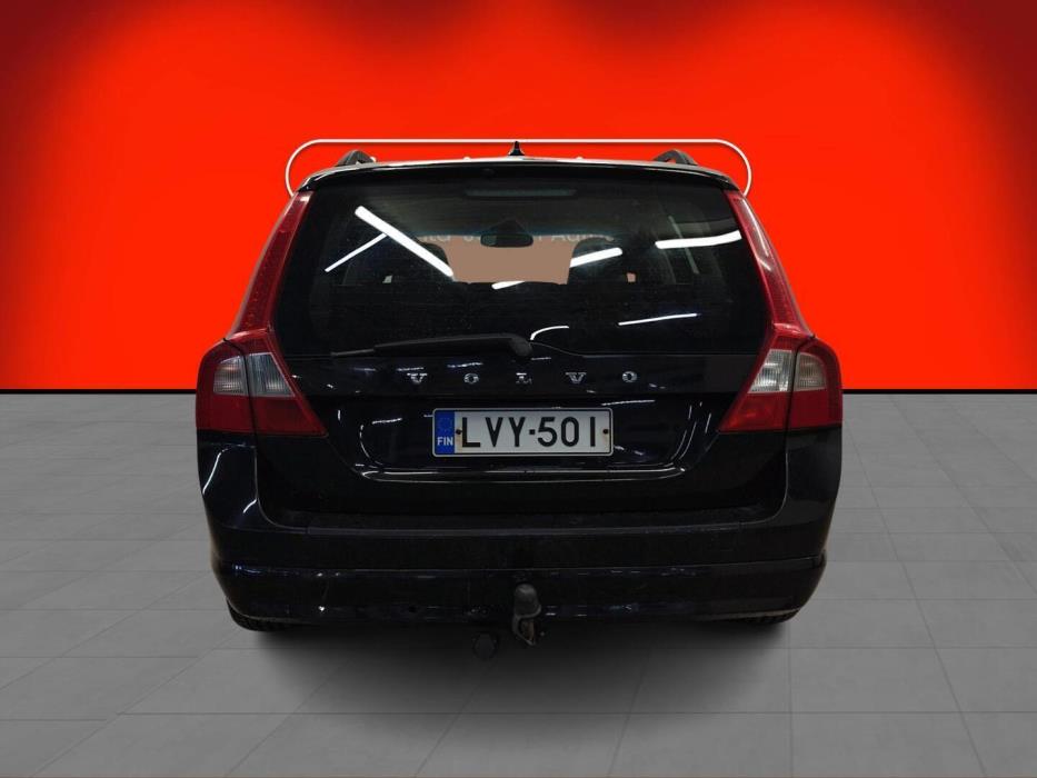 VOLVO V70 2008
