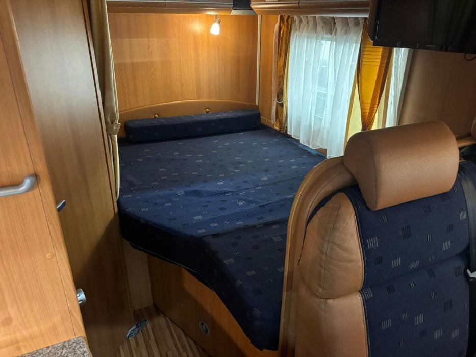 DETHLEFFS T 5841 Advantage 2011