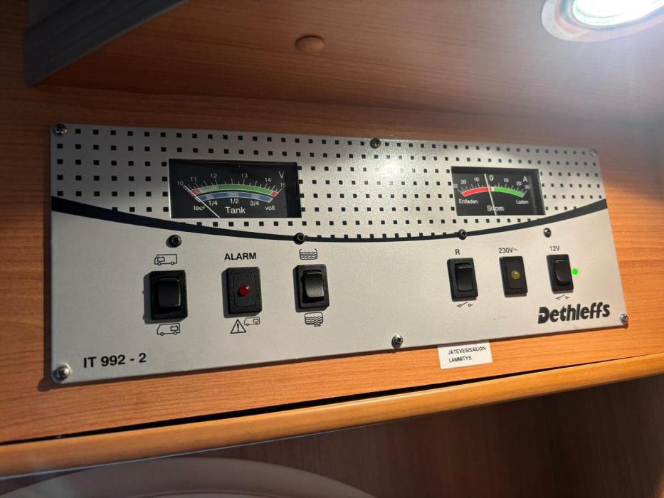 DETHLEFFS T 5841 Advantage 2011