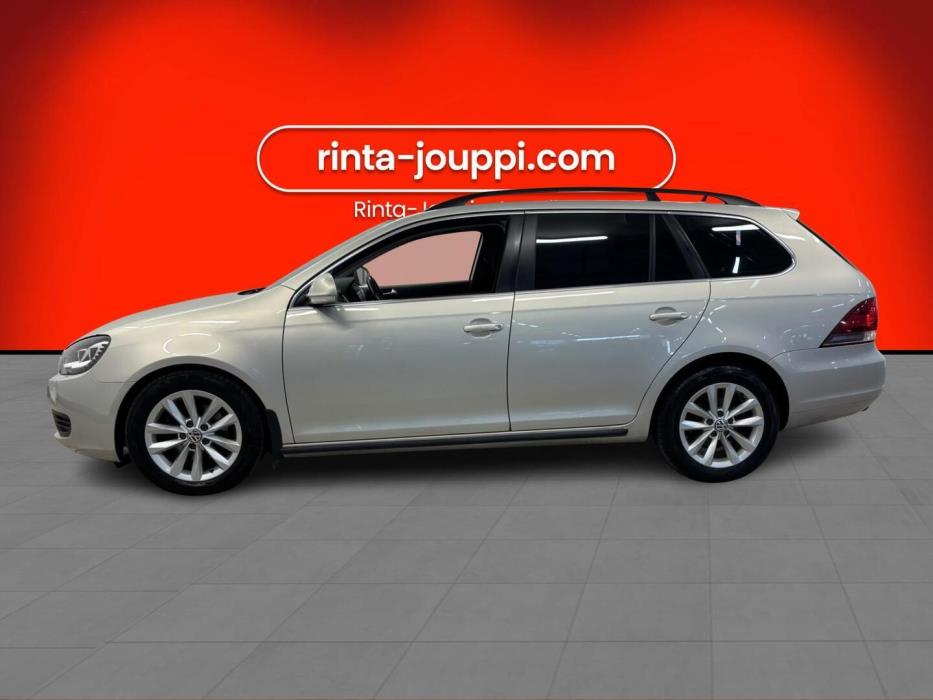 VOLKSWAGEN Golf 2011