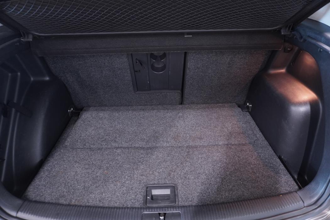 VOLKSWAGEN Golf Plus 2010