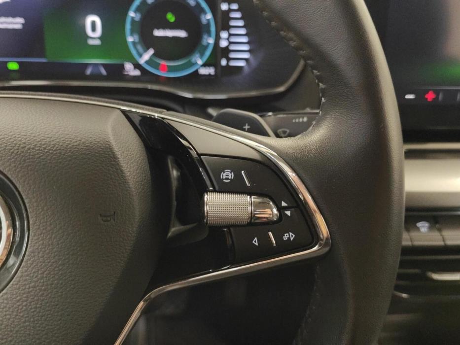 SKODA Octavia 2024