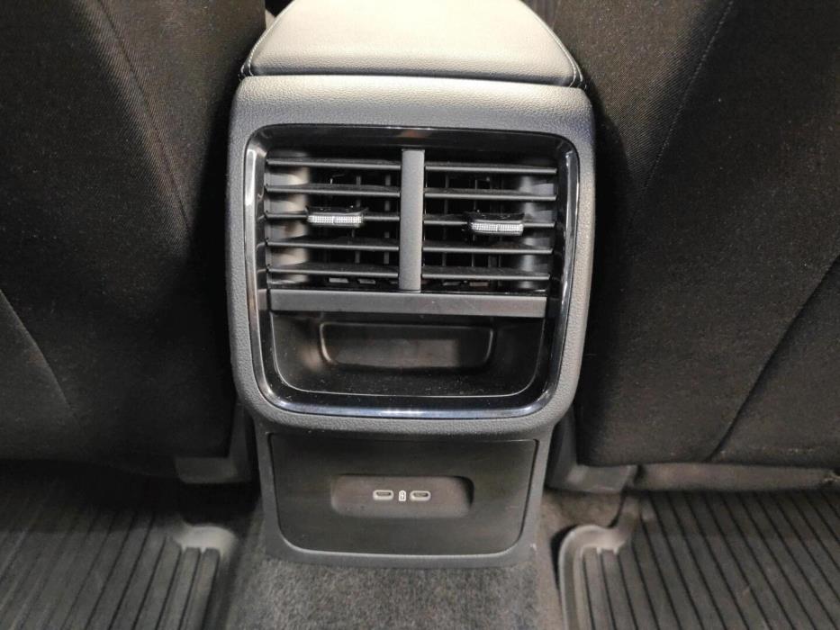 SKODA Octavia 2024