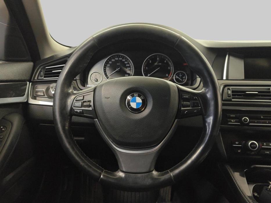 BMW 520 2014