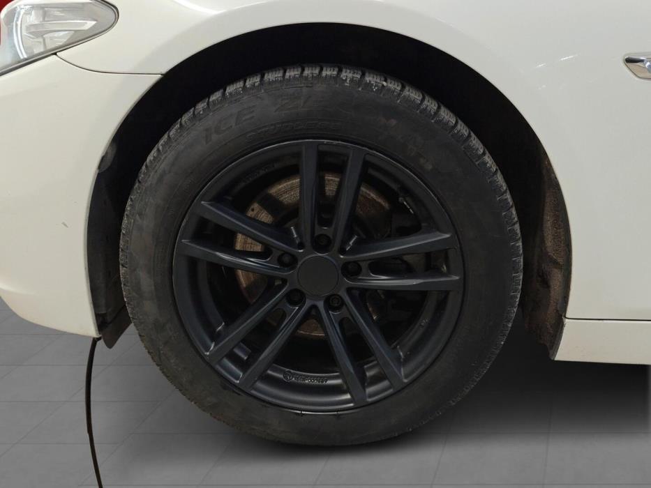BMW 520 2014